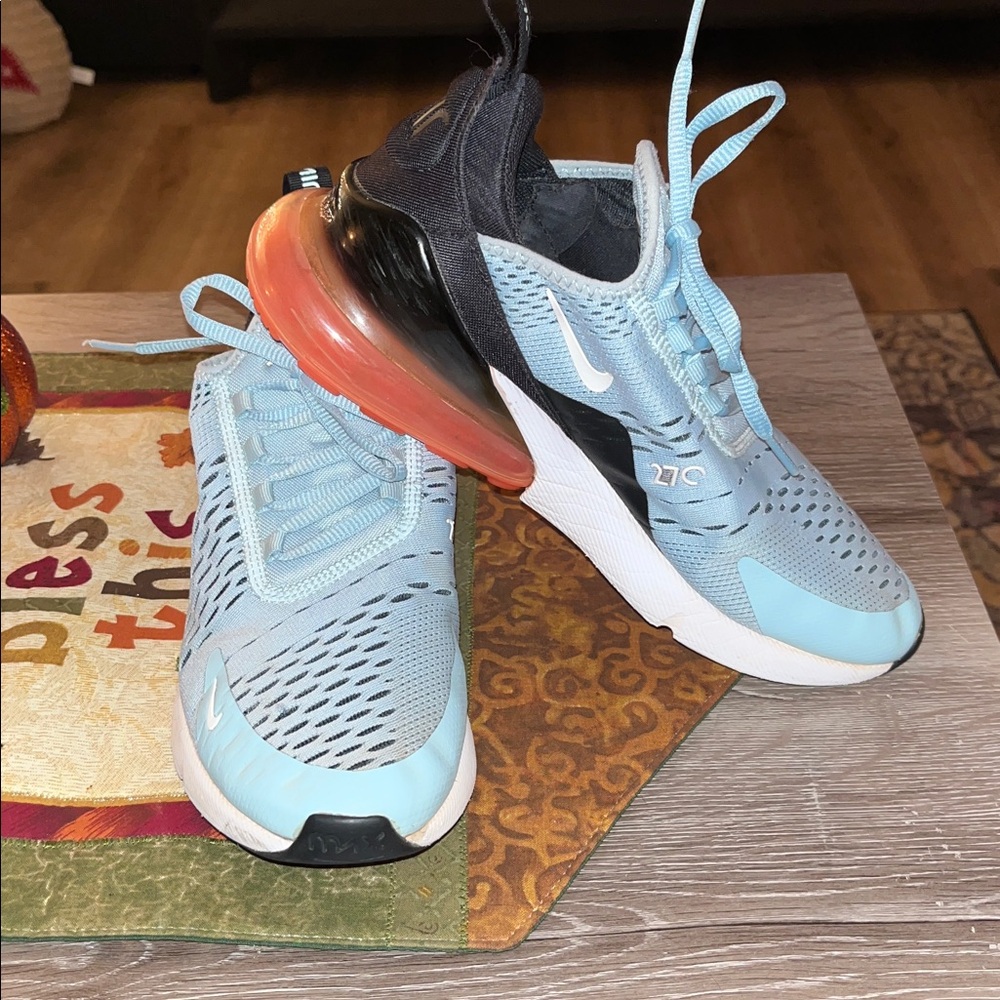 Nike Woman’s Air Max 270 Light Blue Sneakers
